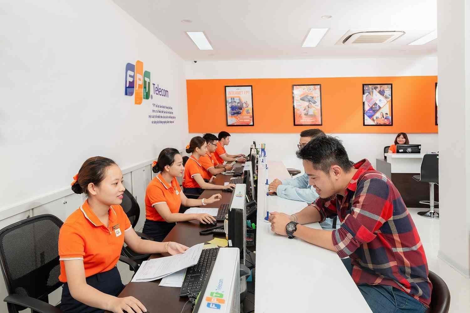 nên dùng gói cước internet nào cho gia đình